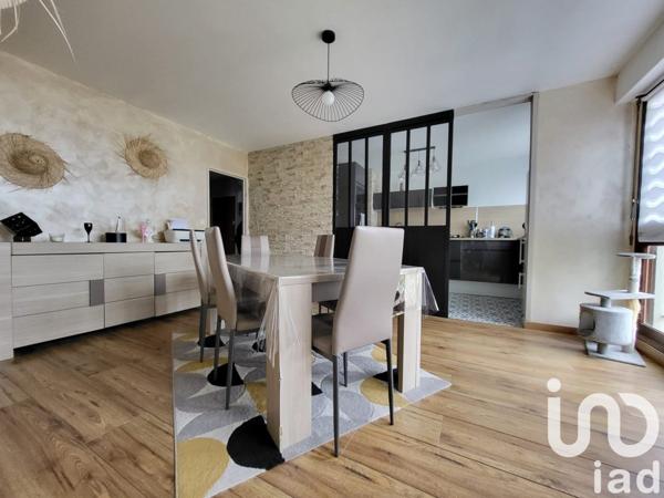Appartement 3 pièces de 62 m² à Châlons-en-Champagne (51000)