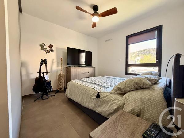 Appartement T4 à vendre  4 pièces - 90,59 m 2   SOYONS  - 07