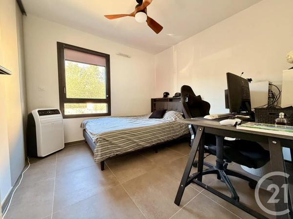 Appartement T4 à vendre  4 pièces - 90,59 m 2   SOYONS  - 07
