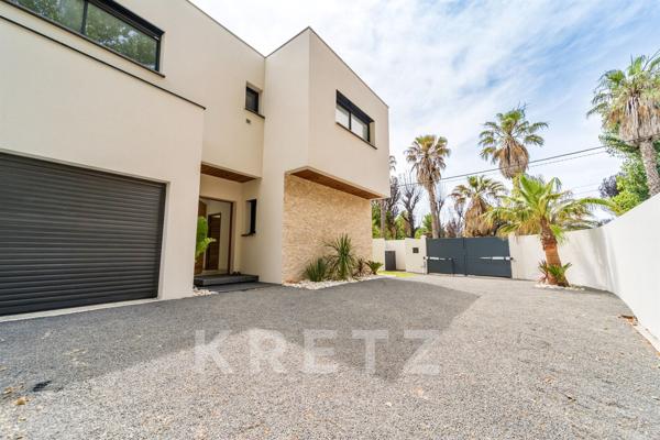 Villa contemporaine en bord de mer