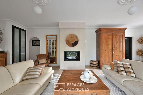 Villa de caractère avec studio indépendant, jardin et piscine