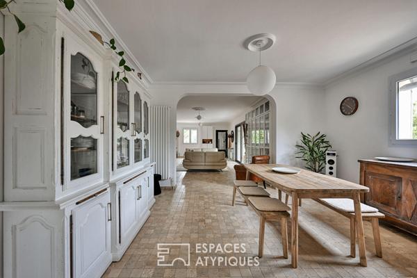 Villa de caractère avec studio indépendant, jardin et piscine