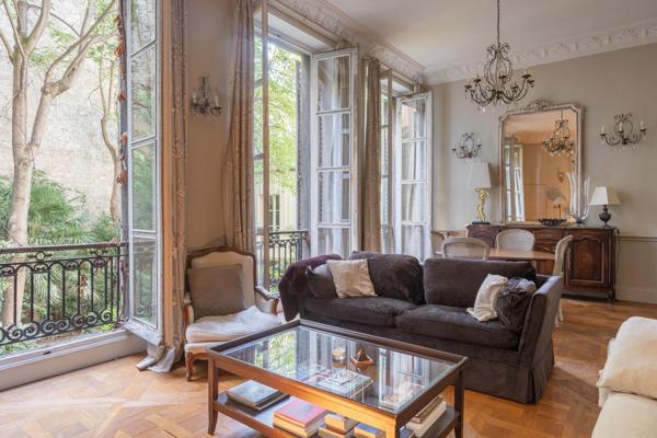 Vente Appartement de luxe Paris 6 3 Pièces 100 m²