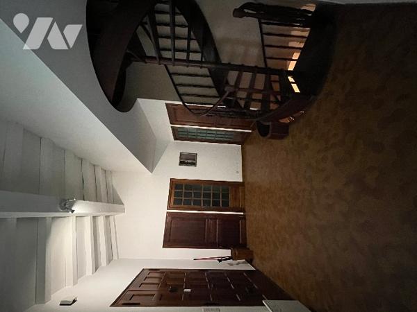 Fontvieille proche du centre ville, maison de 139 m² sur un terrain clos de 4930 m²