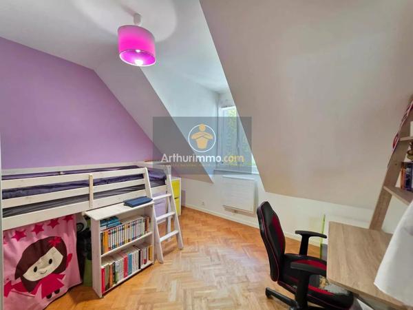 Vente                                                      Maison
                        
                     6 pièces                      118 m2                     à Sarcelles