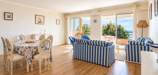 PLAGE BENOIT – GRANDS HÔTELS APPARTEMENT D’EXCEPTION VUE MER