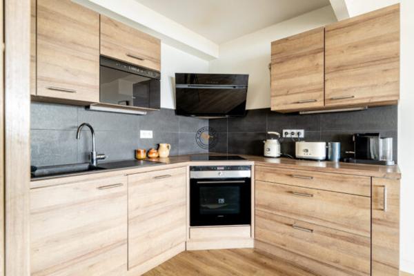 PLAGE BENOIT – GRANDS HÔTELS APPARTEMENT D’EXCEPTION VUE MER