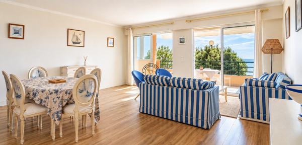 PLAGE BENOIT – GRANDS HÔTELS APPARTEMENT D’EXCEPTION VUE MER