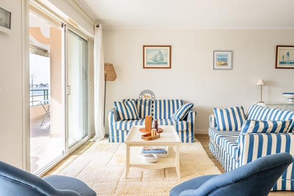 PLAGE BENOIT – GRANDS HÔTELS APPARTEMENT D’EXCEPTION VUE MER