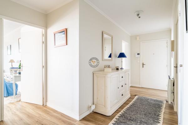 PLAGE BENOIT – GRANDS HÔTELS APPARTEMENT D’EXCEPTION VUE MER