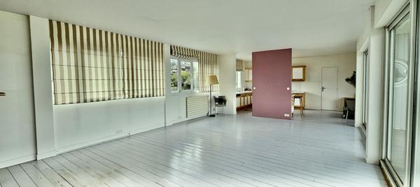 Maison 7 pièces - 209 m²