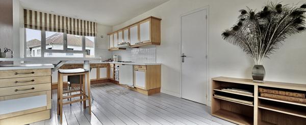 Maison 7 pièces - 209 m²