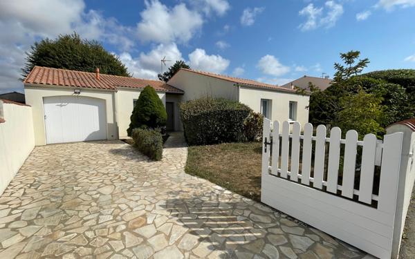 Maison à louer    4 pièces •  Lagord