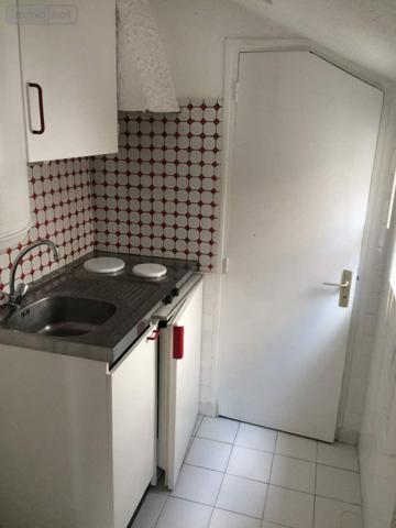 Appartement à louer à Tours dans l'Indre-et-Loire (37000), ref : 001/1399 TOURS Centre - Cathédrale