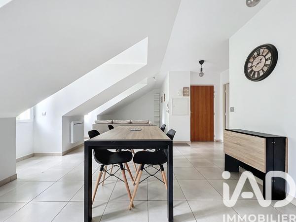 Location appartement 2 pièces 56 m² Linas