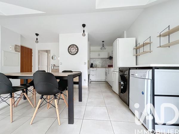 Location appartement 2 pièces 56 m² Linas