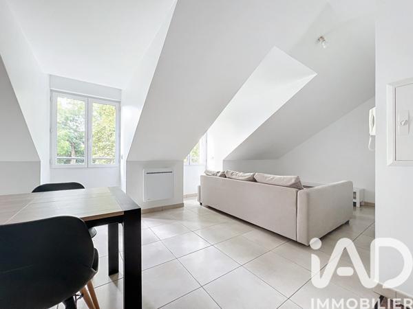 Location appartement 2 pièces 56 m² Linas