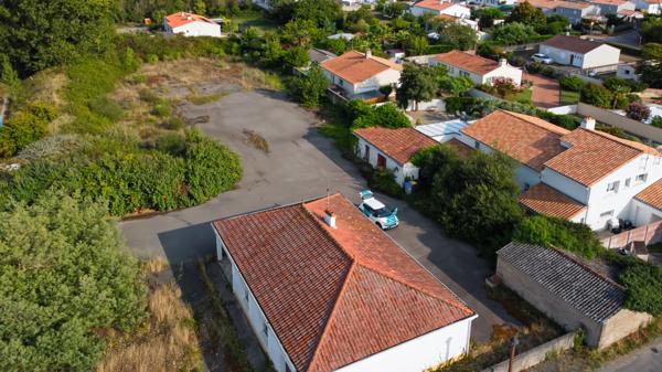 Maison de 110,61 m² sur un terrain constructible de 3 778 m².