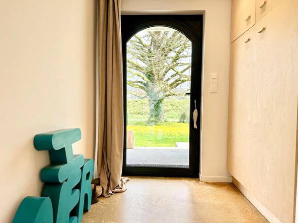 MAISON - 162 m² - LOCMINÉ