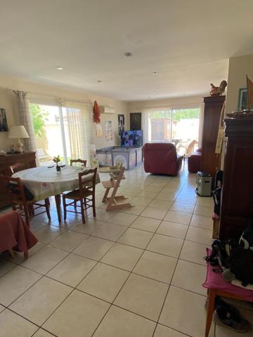 villa 3 faces plein pied 94 m2 garage, piscine