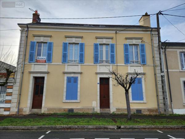 Maison à vendre à La Flèche dans la Sarthe (72200), ref : 1225