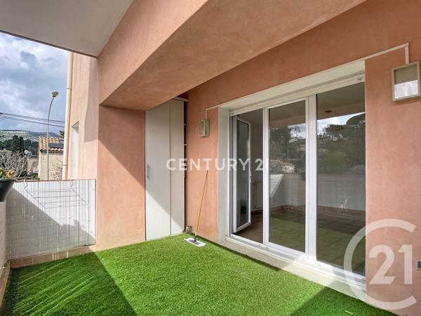 Appartement T3 à vendre  3 pièces - 73,71 m2 ROQUEVAIRE - 13