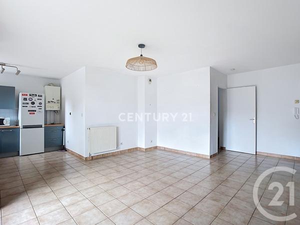 Appartement T3 à vendre  3 pièces - 73,71 m2 ROQUEVAIRE - 13