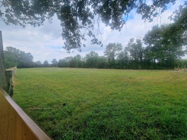 Terrain à Batir à vendre à Bouesse dans l'Indre (36200), ref : CG/324