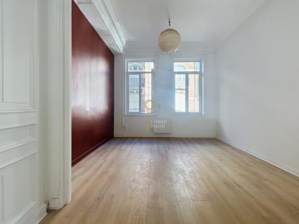Appartement lumineux cormontaigne