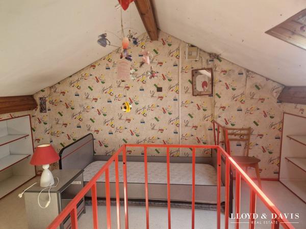 A vendre maison mitoyenne avec terrain sur Saint Amand les eaux