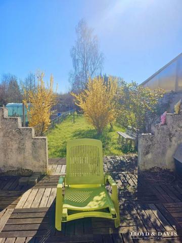 A vendre maison mitoyenne avec terrain sur Saint Amand les eaux