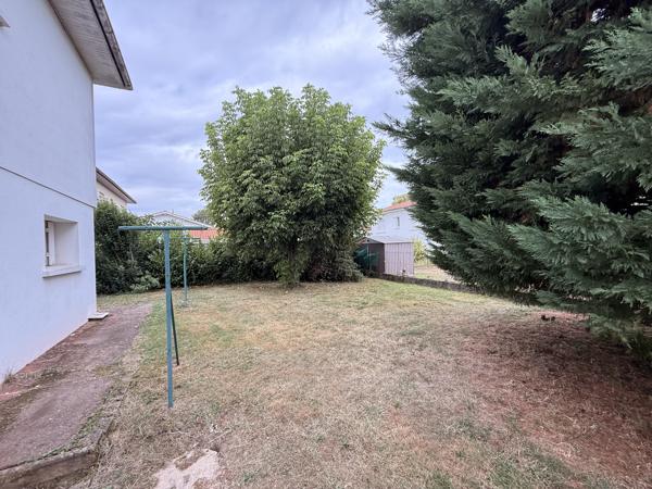 MAISON SUR SOUS-SOL AVEC JARDIN