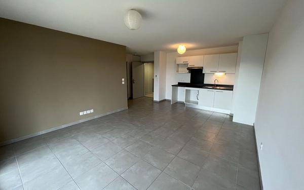 Appartement à louer    2 pièces •  Pinsaguel