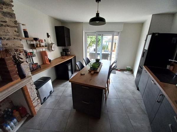 Maison de ville 5 pièces à louer à Saint Julien de Concelles, 130 m²