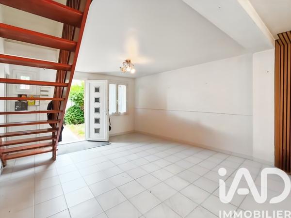 Maison à vendre 5 pièces 89 m² Méry-sur-Oise