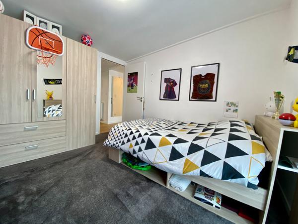 A VENDRE MAISON QUEVERT PROCHE DINAN A PIED 4 CHAMBRES DONT UNE AU RDC, UN BUREAU