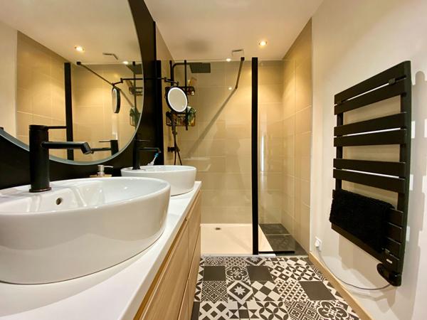 A VENDRE MAISON QUEVERT PROCHE DINAN A PIED 4 CHAMBRES DONT UNE AU RDC, UN BUREAU