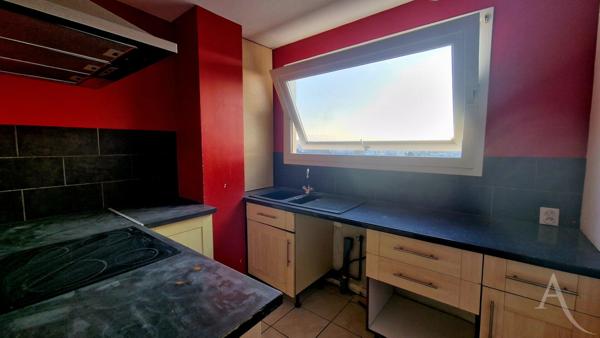 Appartement Mantes La Jolie 3 pièces 2 chambres avec parking et cave