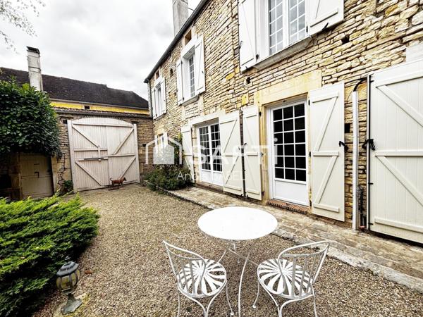 Maison en pierre de caractère – charme & authenticité