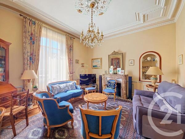 Maison à vendre  12 pièces - 228 m 2   COMBOURG  - 35