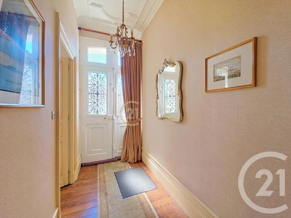 Maison à vendre  12 pièces - 228 m 2   COMBOURG  - 35