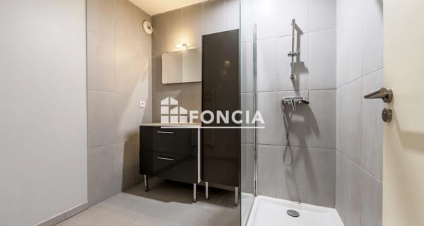 À vendre Appartement 3 pièces 69 m² - Le Pontet 84130