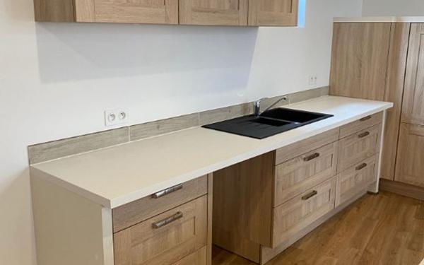 Appartement à louer    4 pièces •  Nîmes