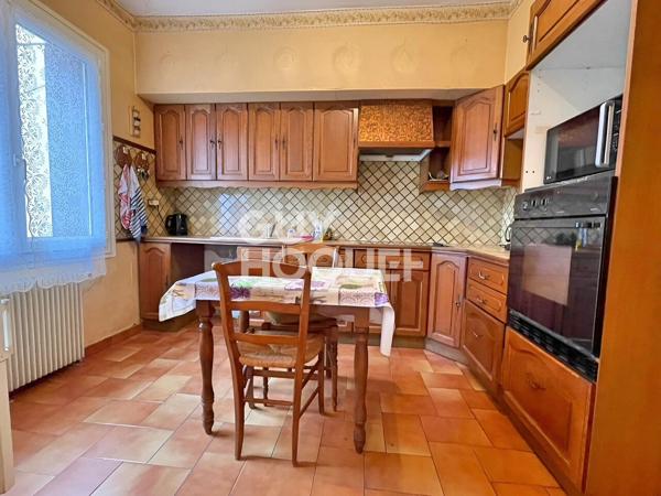 MAISON DE VILLE T4 avec Jardin et Garage. EXCLUSIVITE - A vendre à PERPIGNAN (66000) - quartier TORCATIS