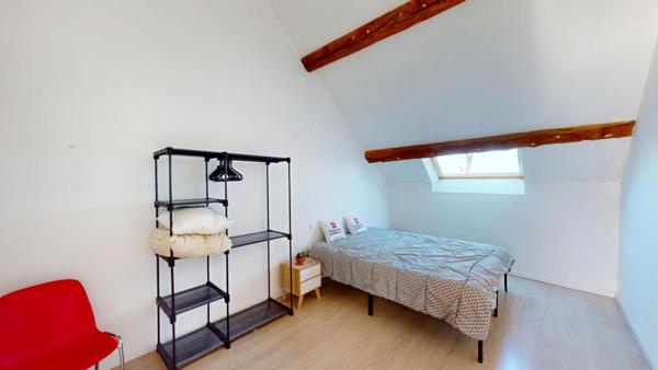 Propriété de charme aux volumes rares totalisant 570 m2 prix 579 000