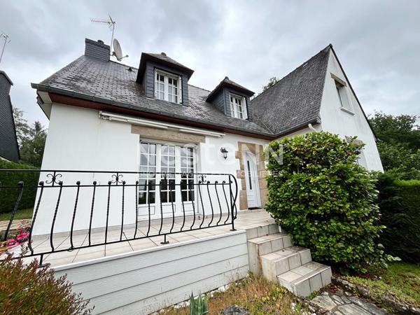 Maison Saint Ave de 5 chambres idéalement située aux portes de Vannes.