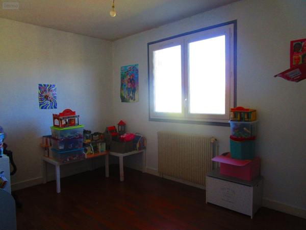 Immeuble à vendre à Châteauroux dans l'Indre (36000), ref : IMMR/820