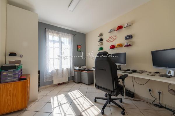 Maison familiale avec jardin !