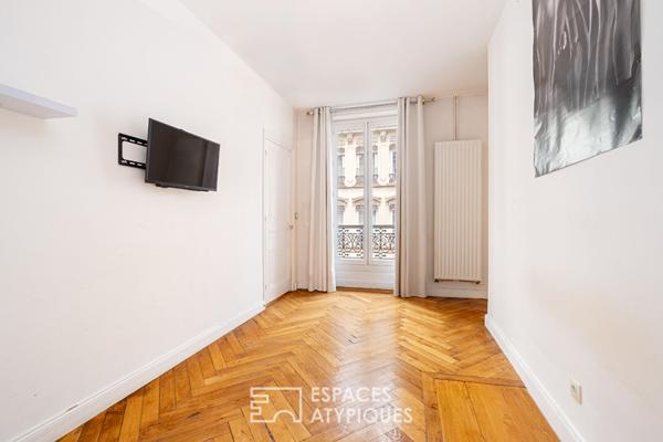 Appartement de caractère en étage élevé avec ascenseur quartier Grôlée