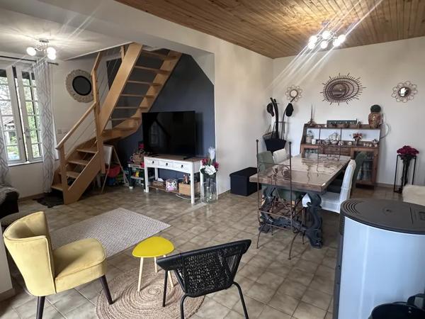 Petite maison de charme à Danzé